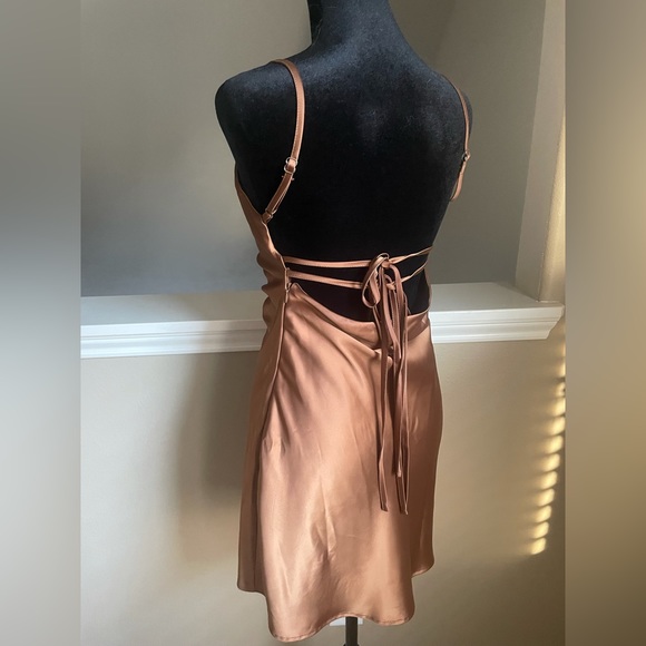 NEW - Brown Solid Tie Backless Cami mini Dress - Picture 8 of 10